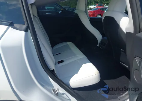 2023 Tesla Model Y Awd/Long Range Dual Motor All-Wheel Drive из США, поврежденный, VIN 7SAYGDEE7PF785948